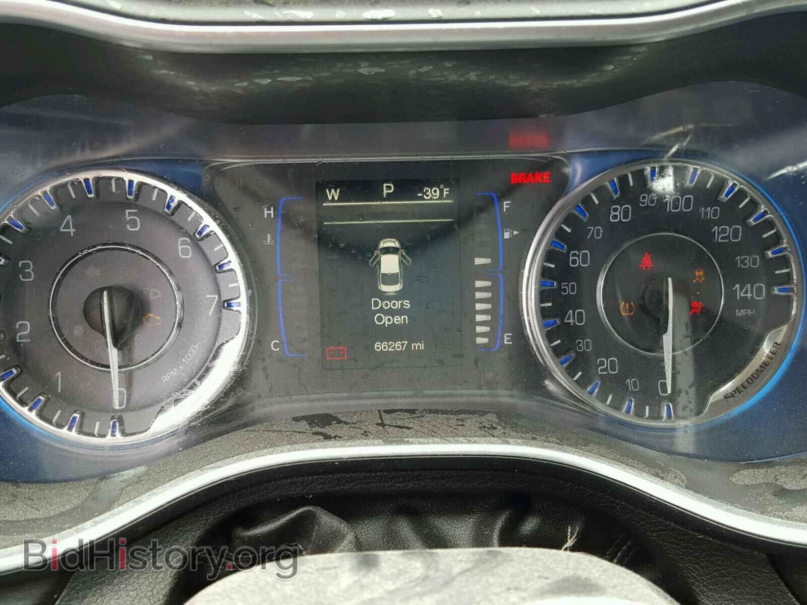 2015 CHRYSLER 200 - VIN: 1C3CCCAB5FN701462 - Photo 8