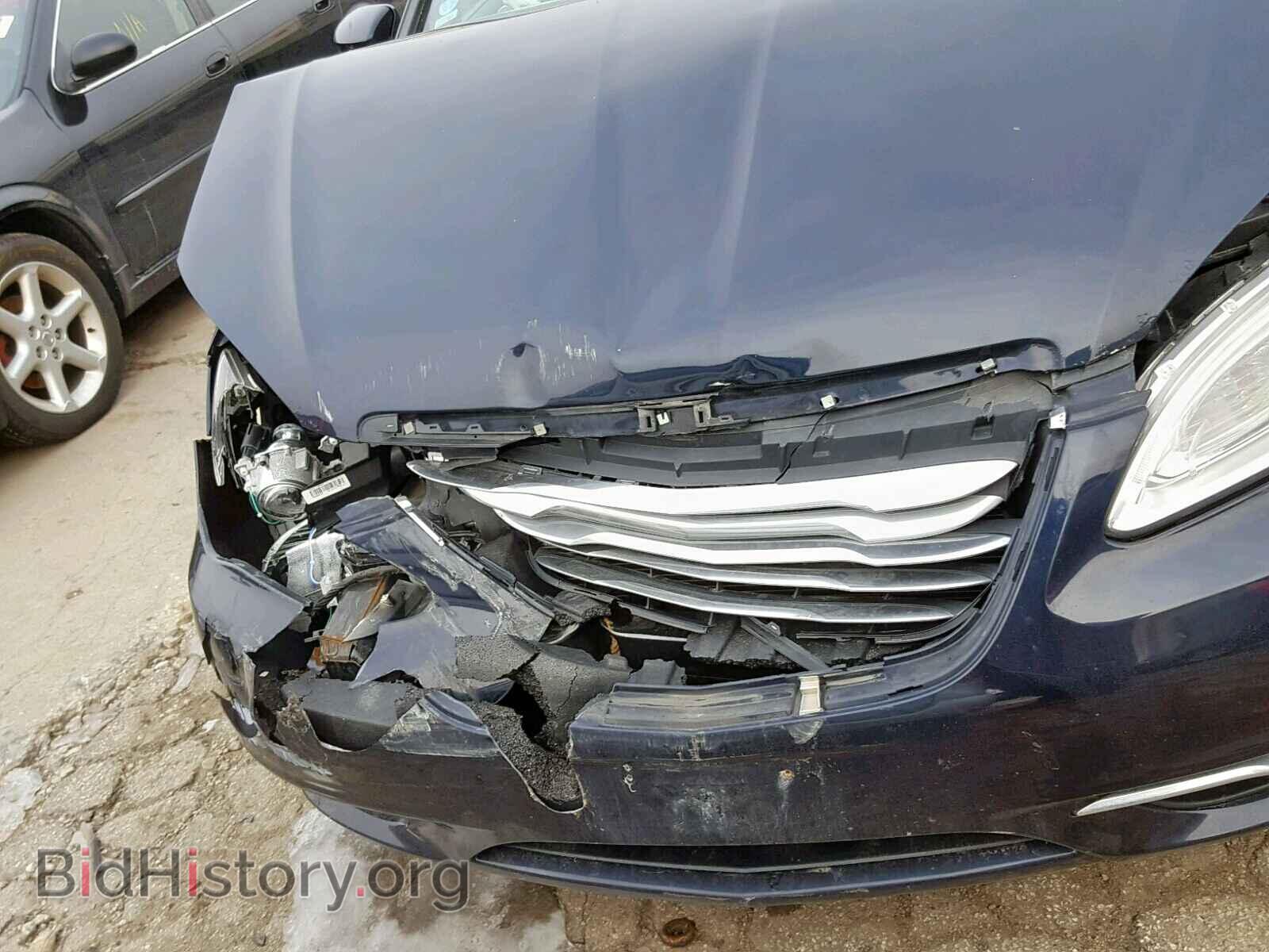 2012 CHRYSLER 200 - VIN: 1C3CCBAB2CN204715 - Фото 9