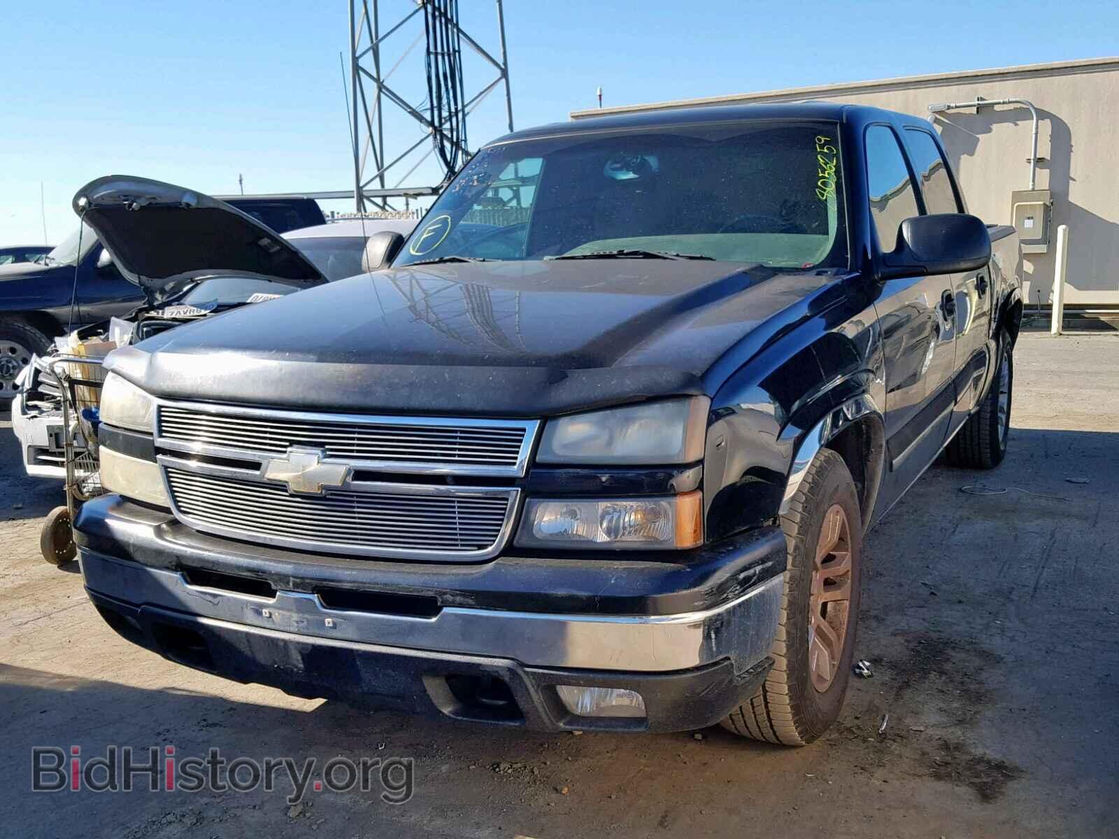 2006 CHEVROLET SILVERADO - VIN: 2GCEC13TX61188242 - Photo 2