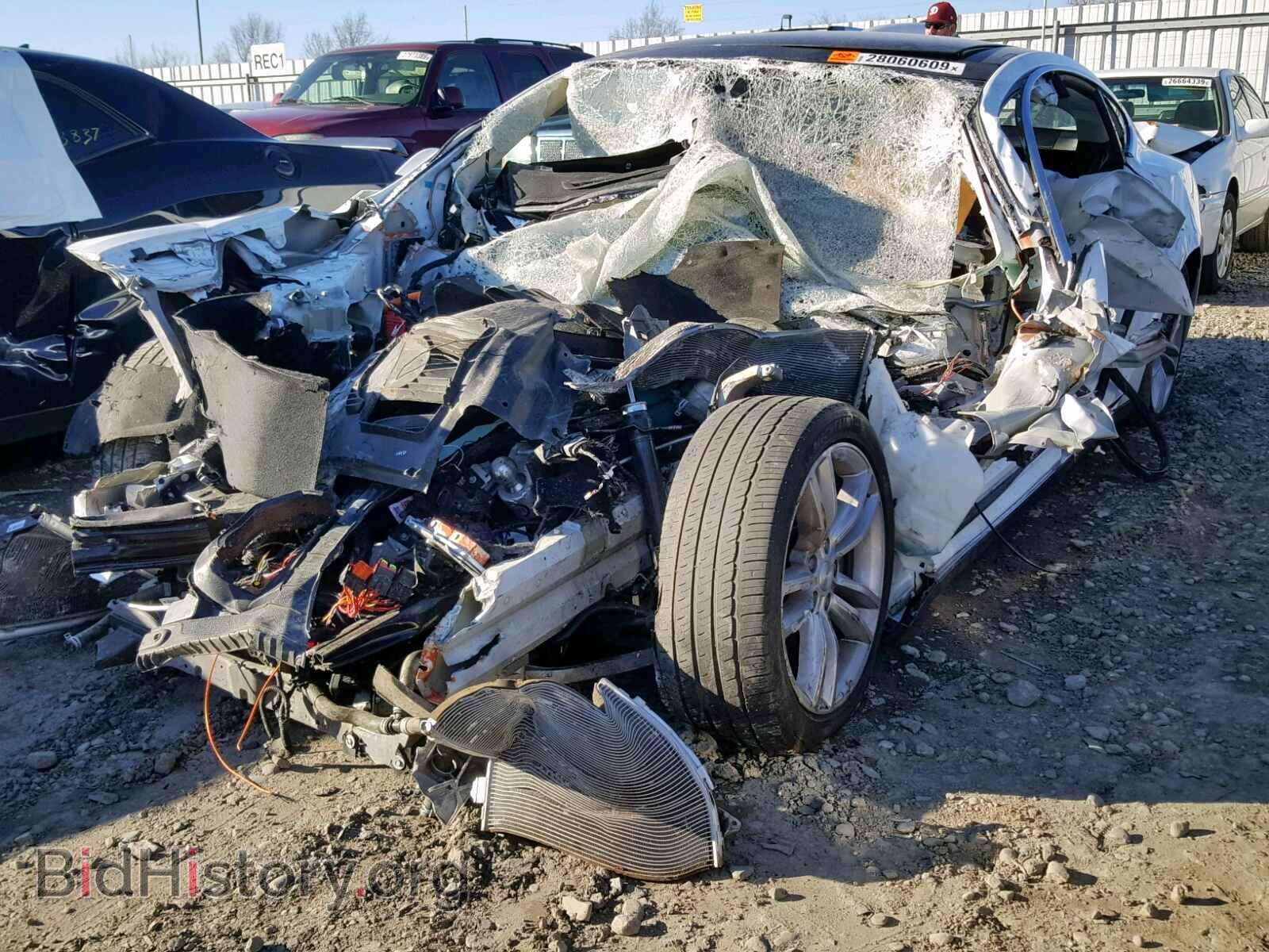 2014 TESLA MODEL S - VIN: 5YJSA1H17EFP48679 - Photo 2