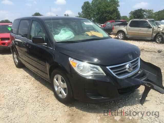 Photo 2V4RW3D12AR159223 - VOLKSWAGEN ROUTAN 2010