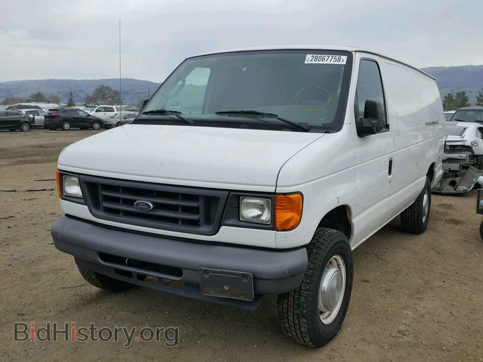2005 FORD ECONOLINE - VIN: 1FTSS34L65HB34982 - Photo 2