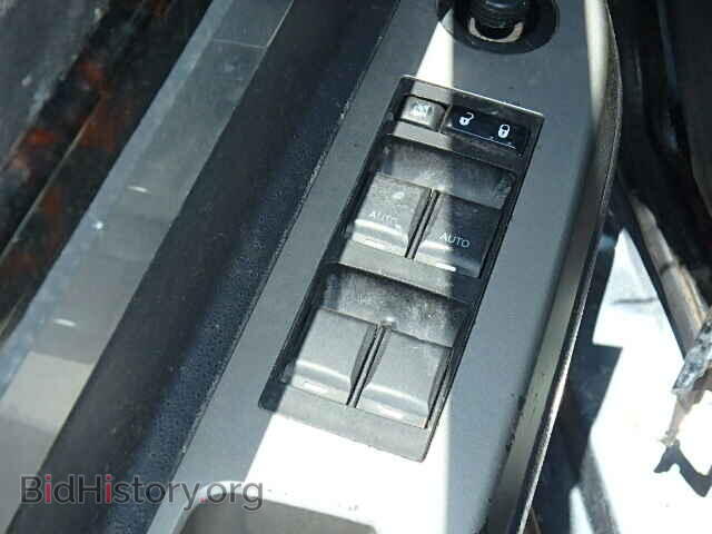 2010 CHRYSLER SEBRING - VIN: 1C3CC5FB3AN223877 - Фото 9