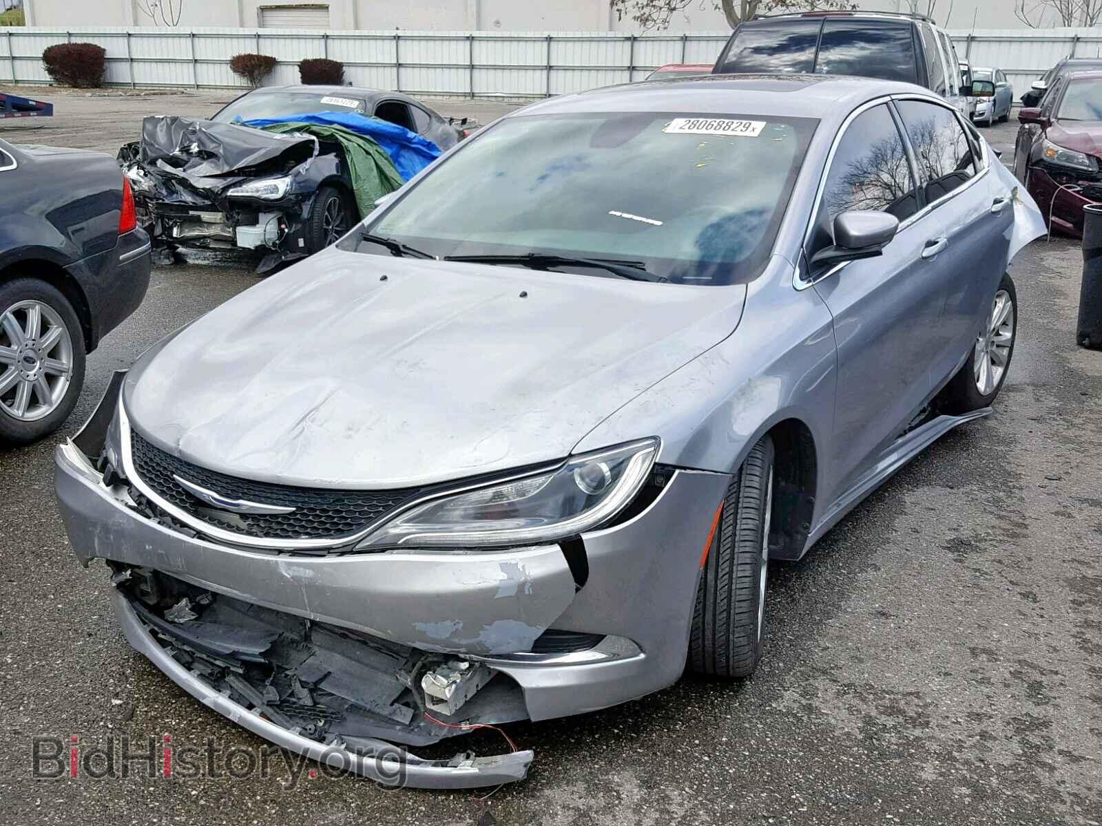 2016 CHRYSLER 200 - VIN: 1C3CCCABXGN172043 - Photo 2