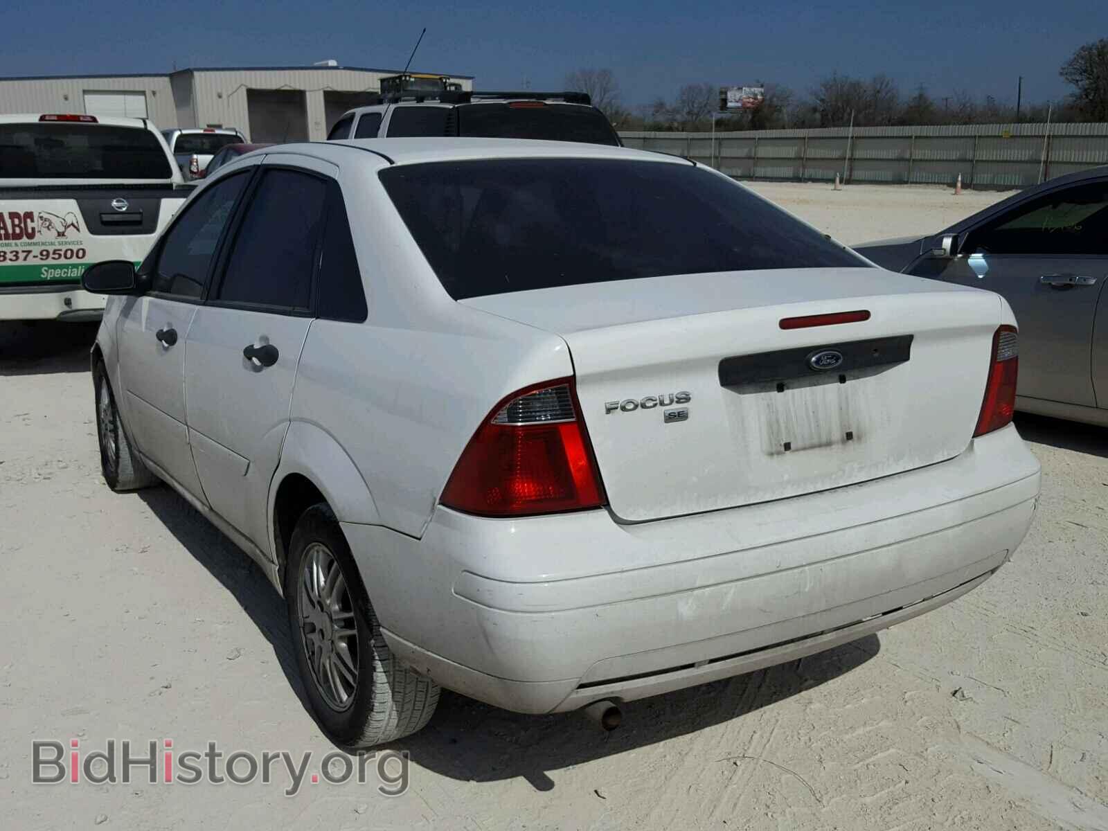 2007 FORD FOCUS - VIN: 1FAFP34N07W158798 - Фото 3