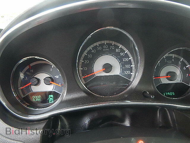 2013 CHRYSLER 200 - VIN: 1C3CCBBB1DN584162 - Photo 8