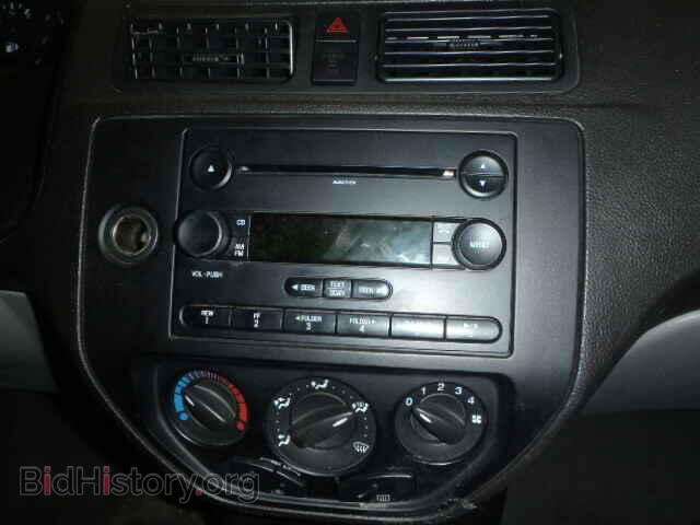 2007 FORD FOCUS - VIN: 1FAFP34N27W284323 - Фото 9