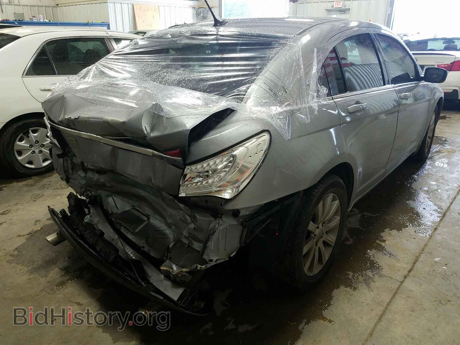 2013 CHRYSLER 200 - VIN: 1C3CCBBG3DN527084 - Фото 4