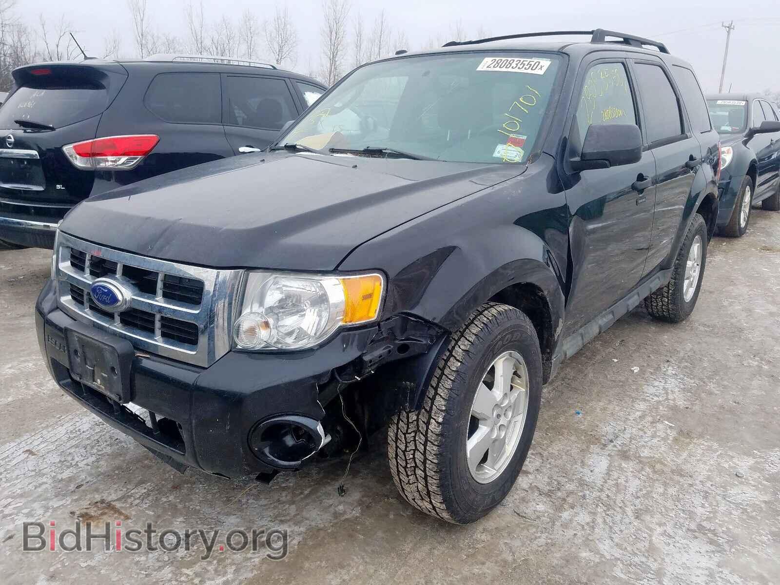 2011 FORD ESCAPE - VIN: 1FMCU9DG0BKC01607 - Фото 2