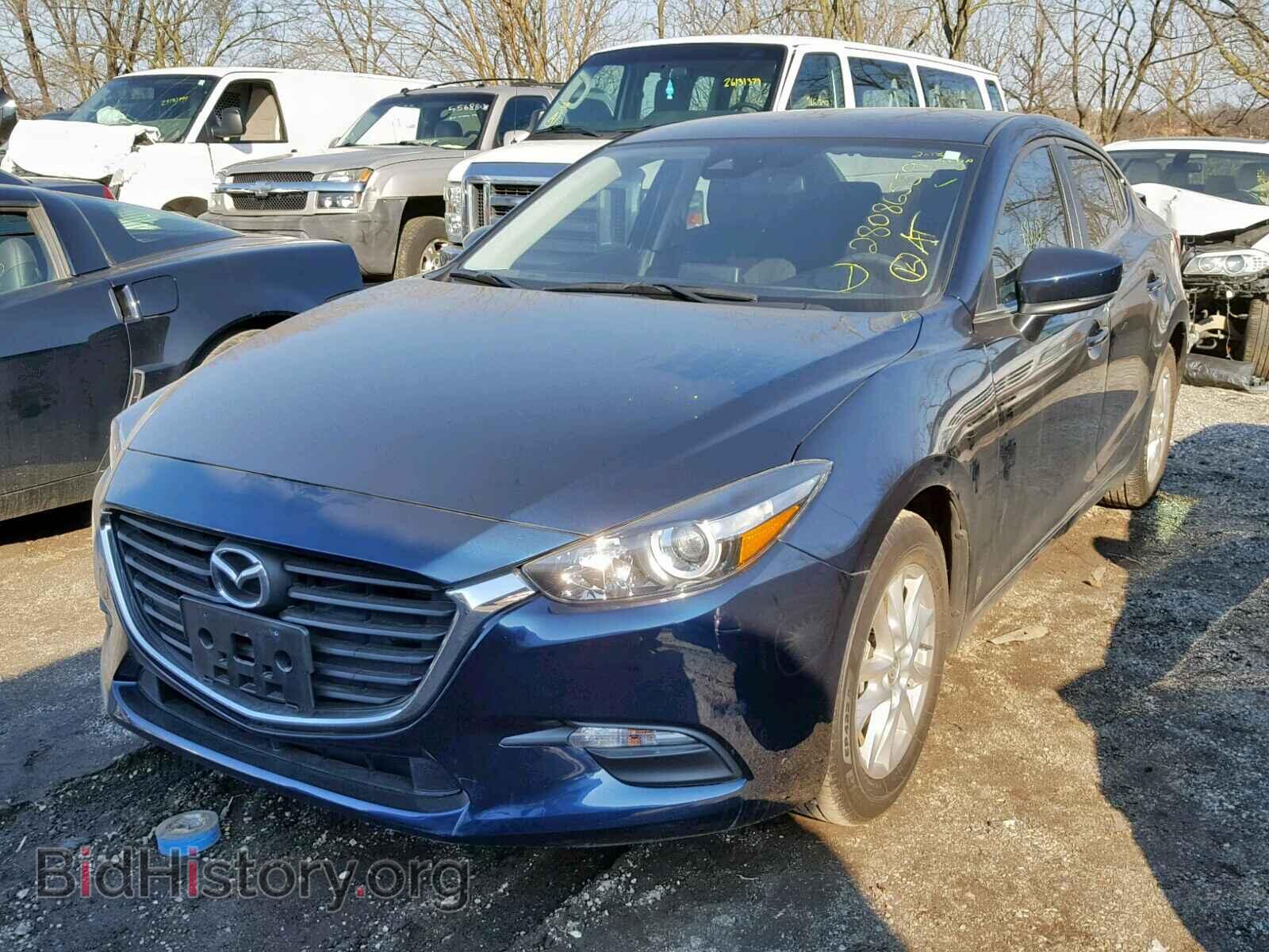 2018 MAZDA 3 - VIN: 3MZBN1U70JM207670 - Фото 2
