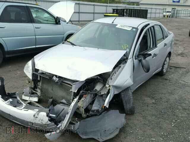 2007 FORD FOCUS - VIN: 1FAFP34N77W352776 - Фото 2