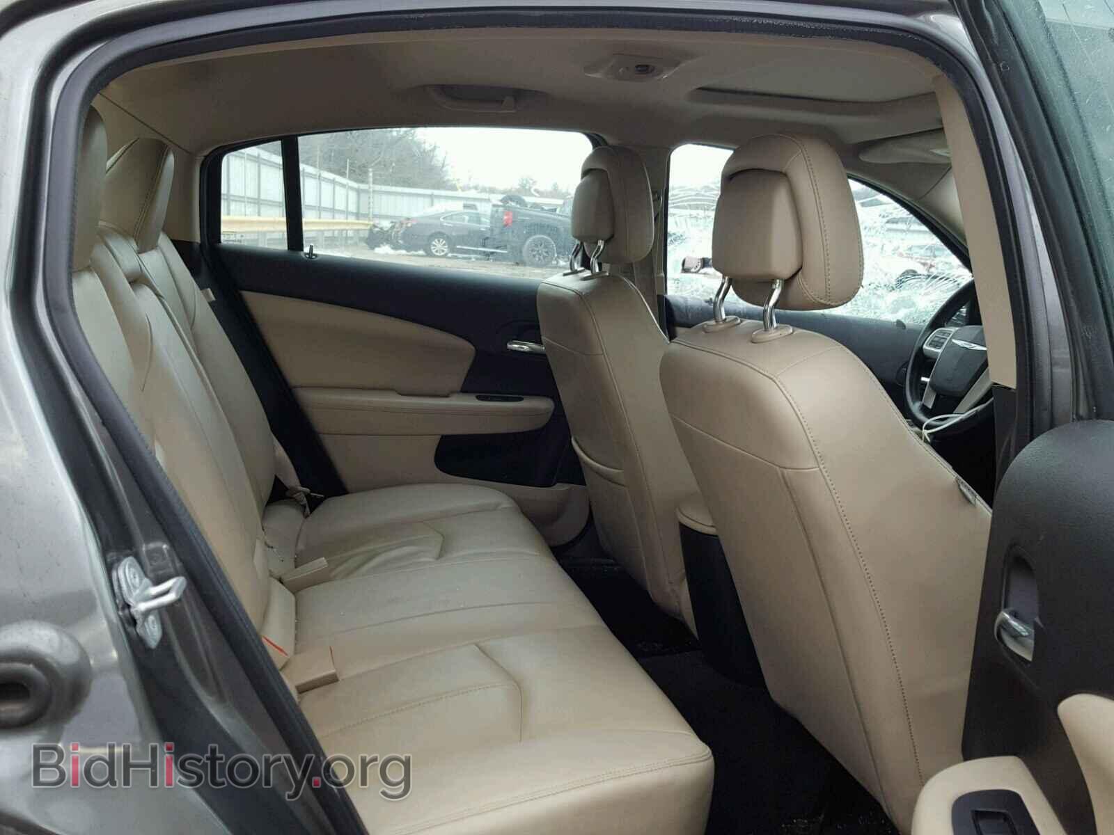 2012 CHRYSLER 200 - VIN: 1C3CCBCB0CN176281 - Photo 6