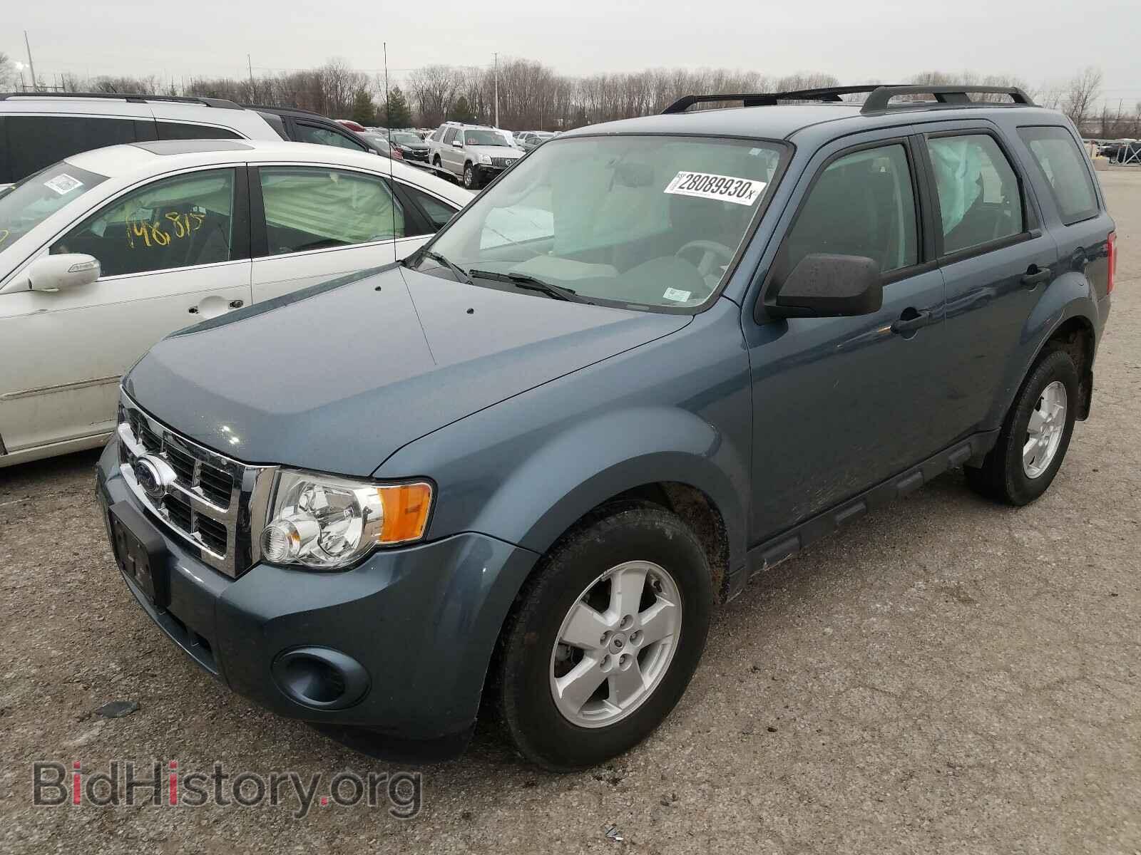 2011 FORD ESCAPE - VIN: 1FMCU0C79BKC51418 - Фото 2