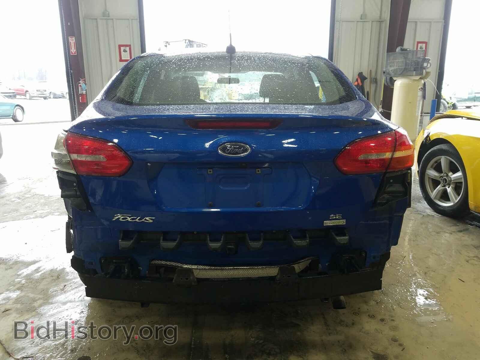 2018 FORD FOCUS - VIN: 1FADP3FE5JL223271 - Фото 9