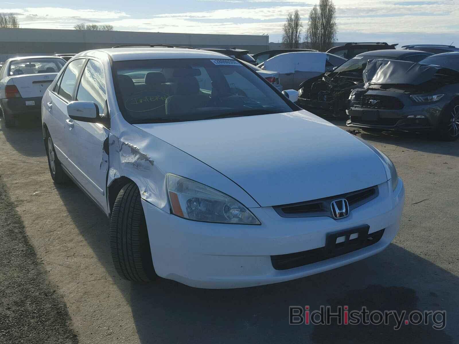 Photo 1HGCM56495A038693 - HONDA ACCORD 2005