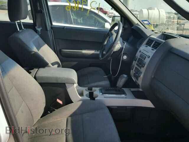 2011 FORD ESCAPE - VIN: 1FMCU0DG2BKB66161 - Photo 5