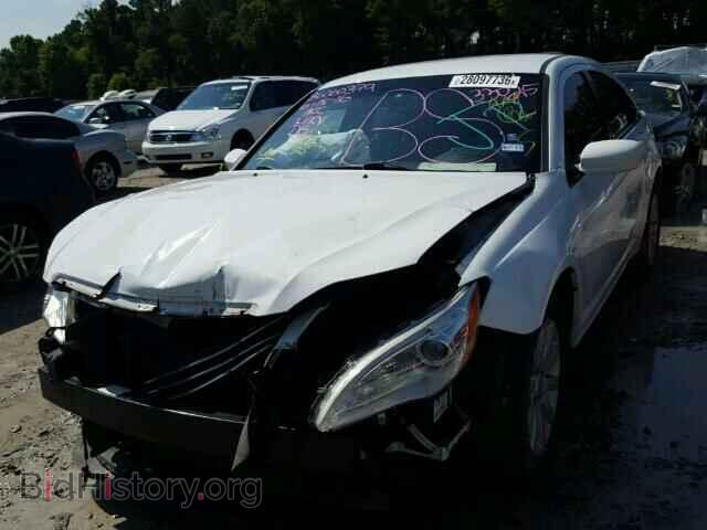 2013 CHRYSLER 200 - VIN: 1C3CCBBB8DN706418 - Фото 2