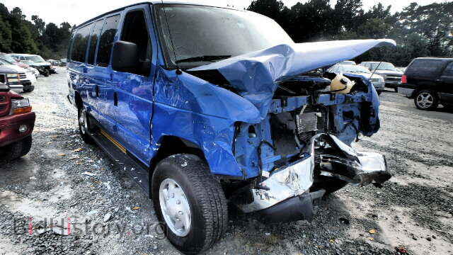 Photo 1FBSS3BL3BDA56431 - FORD ECONOLINE 2011