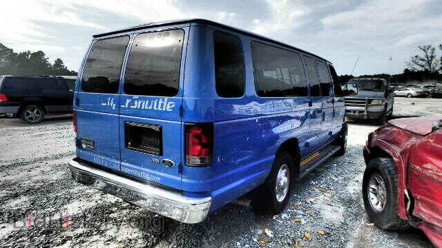 2011 FORD ECONOLINE - VIN: 1FBSS3BL3BDA56431 - Photo 4