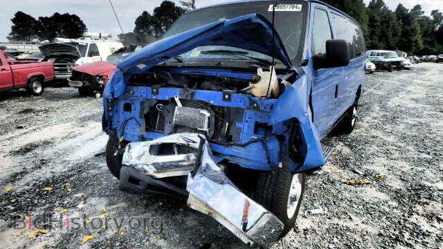 2011 FORD ECONOLINE - VIN: 1FBSS3BL3BDA56431 - Photo 10