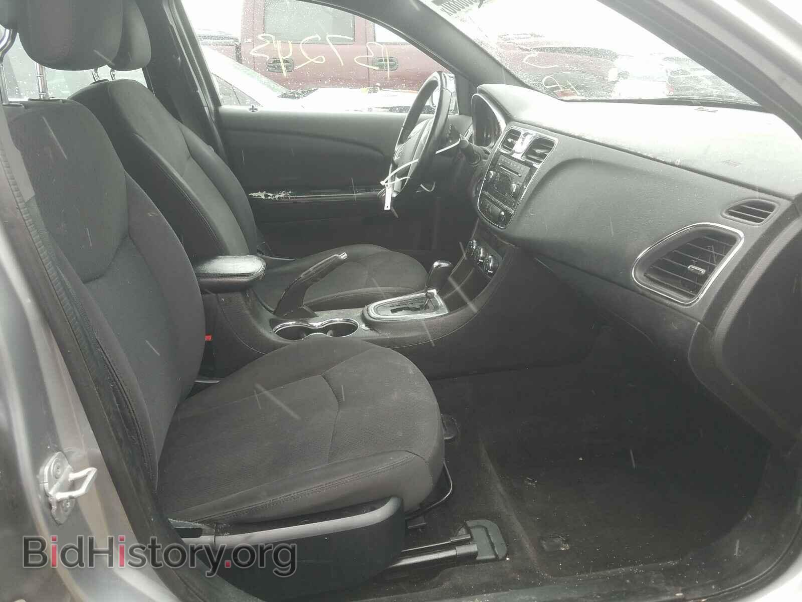 2013 CHRYSLER 200 - VIN: 1C3CCBBG1DN704375 - Фото 5