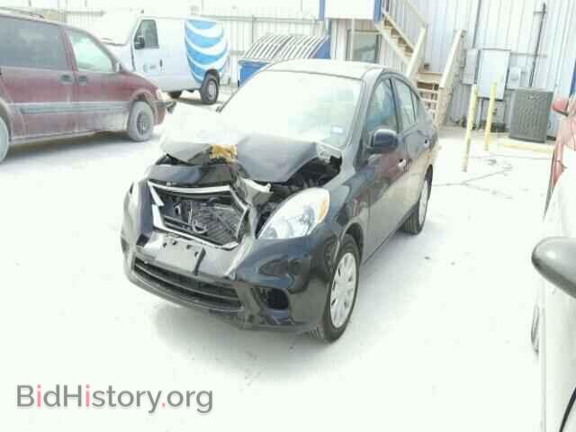 2013 NISSAN VERSA - VIN: 3N1CN7AP2DL869908 - Фото 2