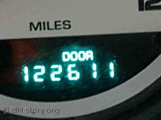 2005 Dodge NEON (VIN 1B3ES56C55D177045) — photo 8 of 10
