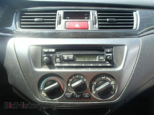 2004 MITSUBISHI LANCER - VIN: JA3AJ36E04U020509 - Фото 9