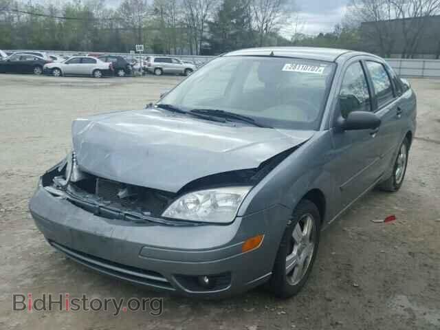 2005 FORD FOCUS - VIN: 1FAFP34N95W307500 - Фото 2