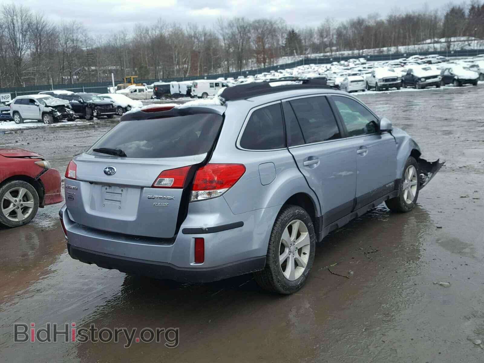 2013 SUBARU OUTBACK - VIN: 4S4BRBGC8D3267316 - Photo 4