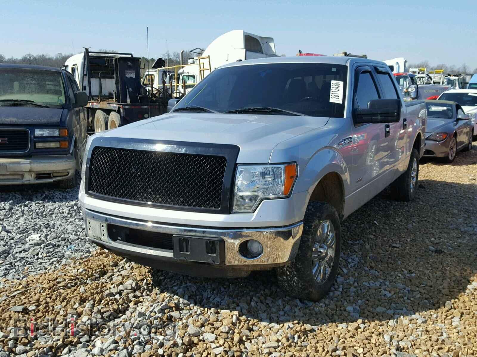 2011 FORD F150 - VIN: 1FTFW1ET8BFC85175 - Фото 2