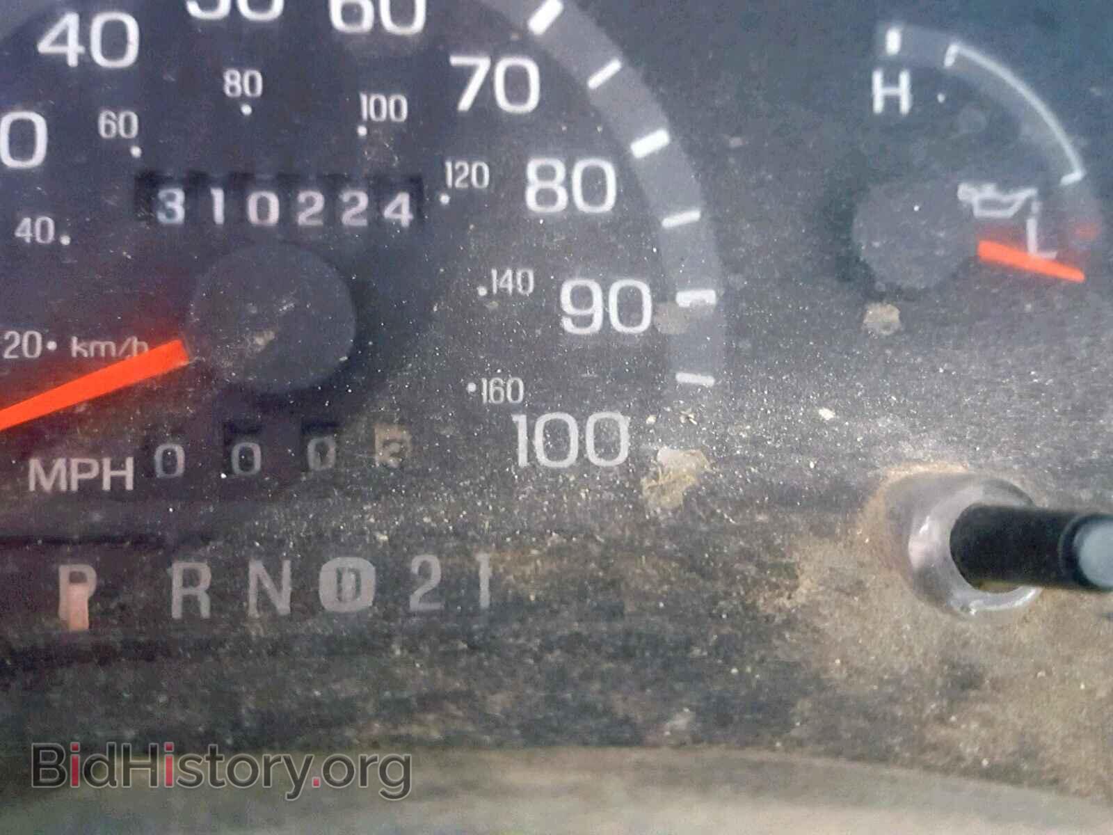 2002 FORD ECONOLINE - VIN: 1FBSS31L62HB63032 - Photo 8