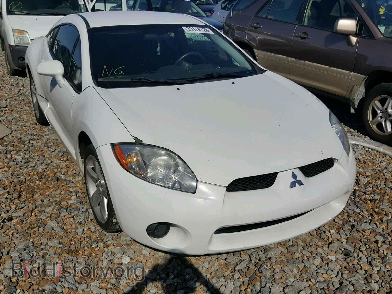 Photo 4A3AK24FX8E002410 - MITSUBISHI ECLIPSE 2008