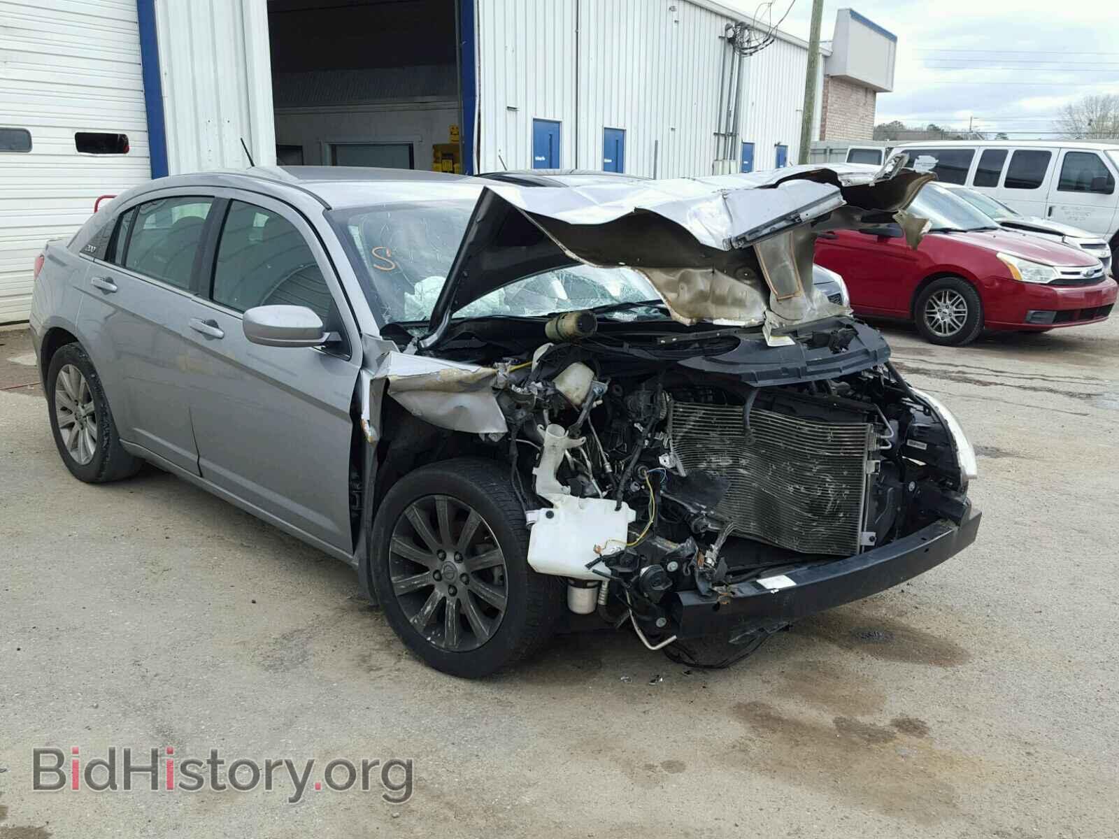 Фотография 1C3CCBBB4DN694445 - CHRYSLER 200 2013