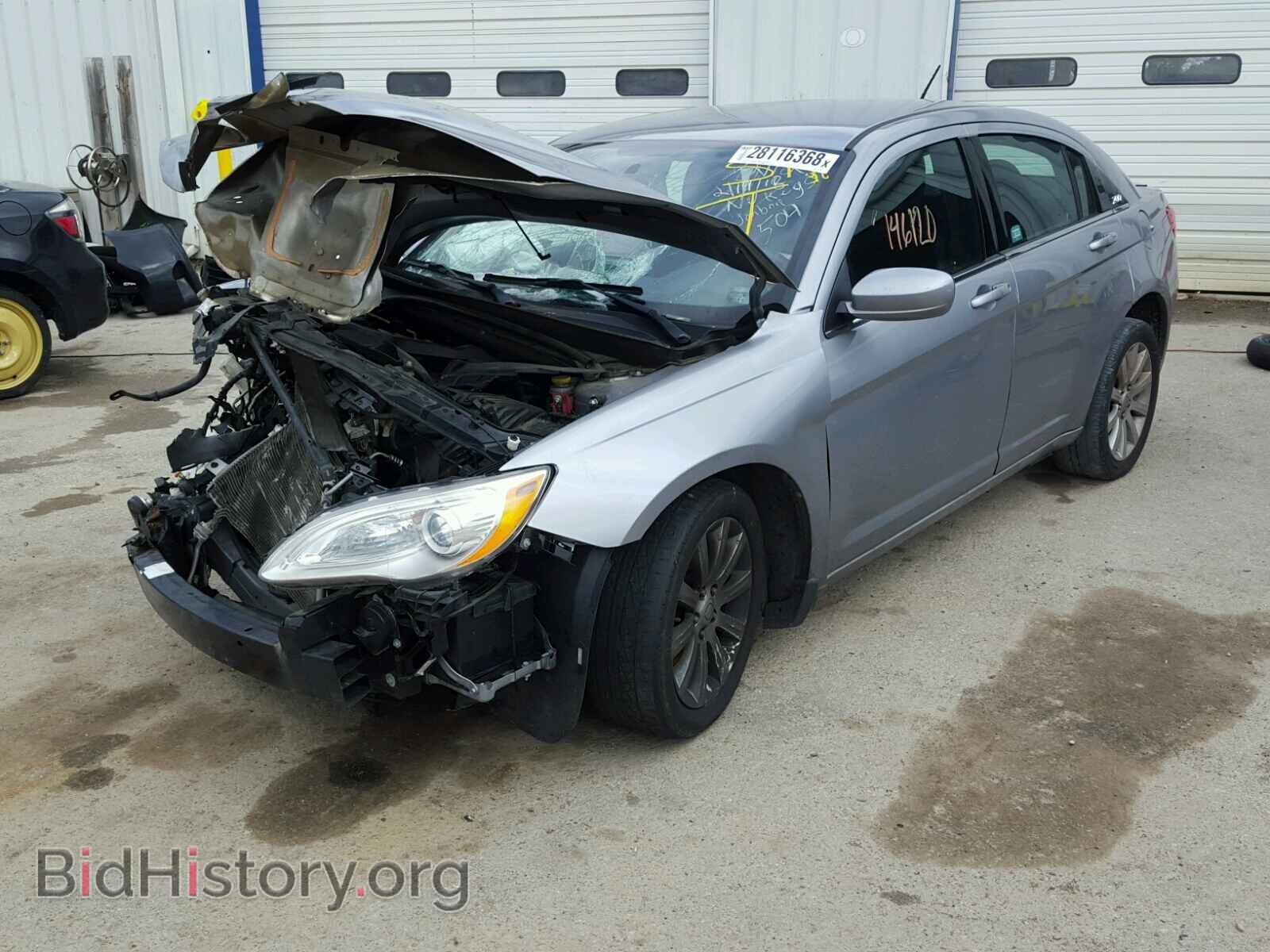 2013 CHRYSLER 200 - VIN: 1C3CCBBB4DN694445 - Фото 2