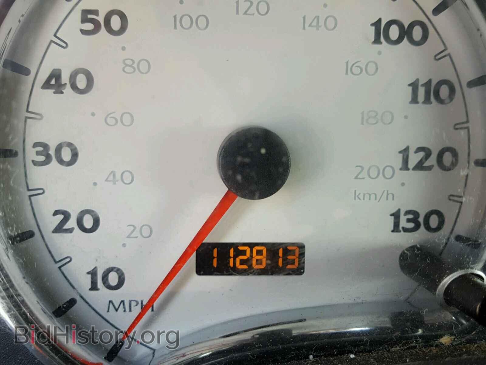 2005 SATURN VUE - VIN: 5GZCZ33D05S824304 - Фото 8