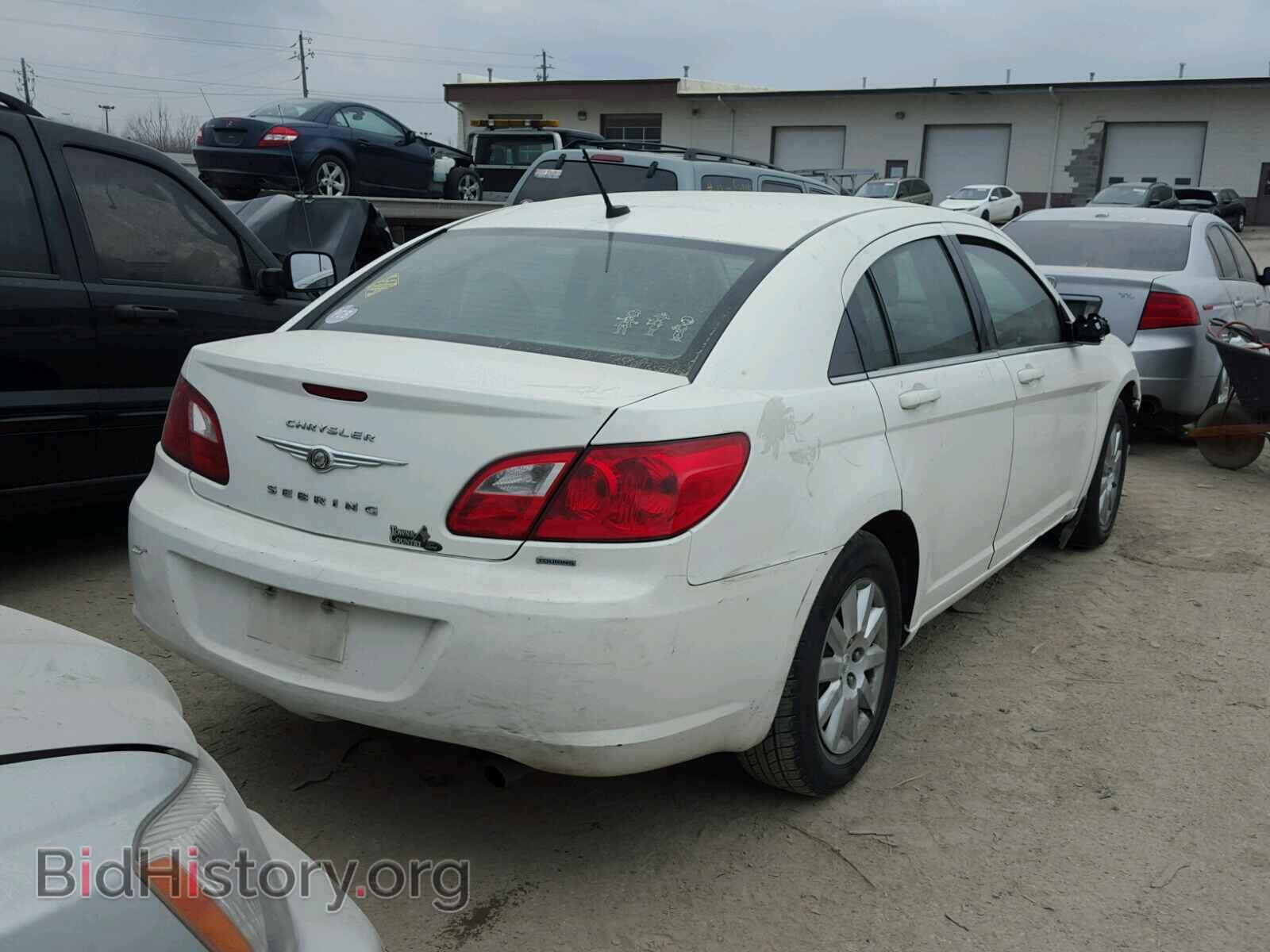 2010 CHRYSLER SEBRING - VIN: 1C3CC4FB0AN105411 - Фото 4