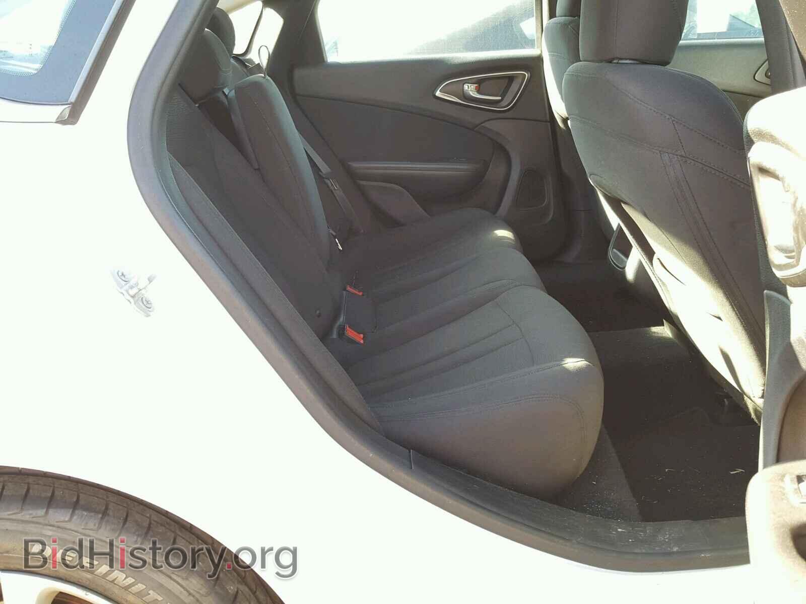 2015 CHRYSLER 200 - VIN: 1C3CCCABXFN612387 - Фото 6