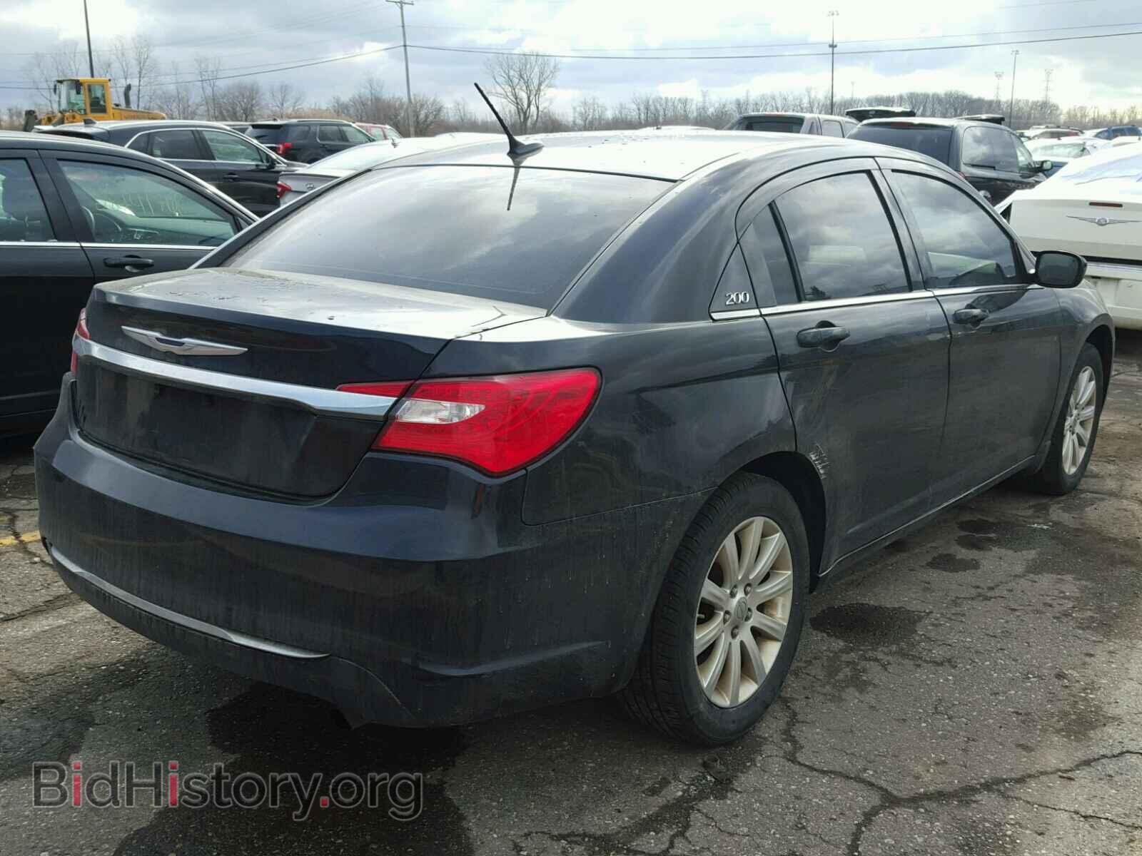2011 CHRYSLER 200 - VIN: 1C3BC1FB8BN617901 - Фото 4