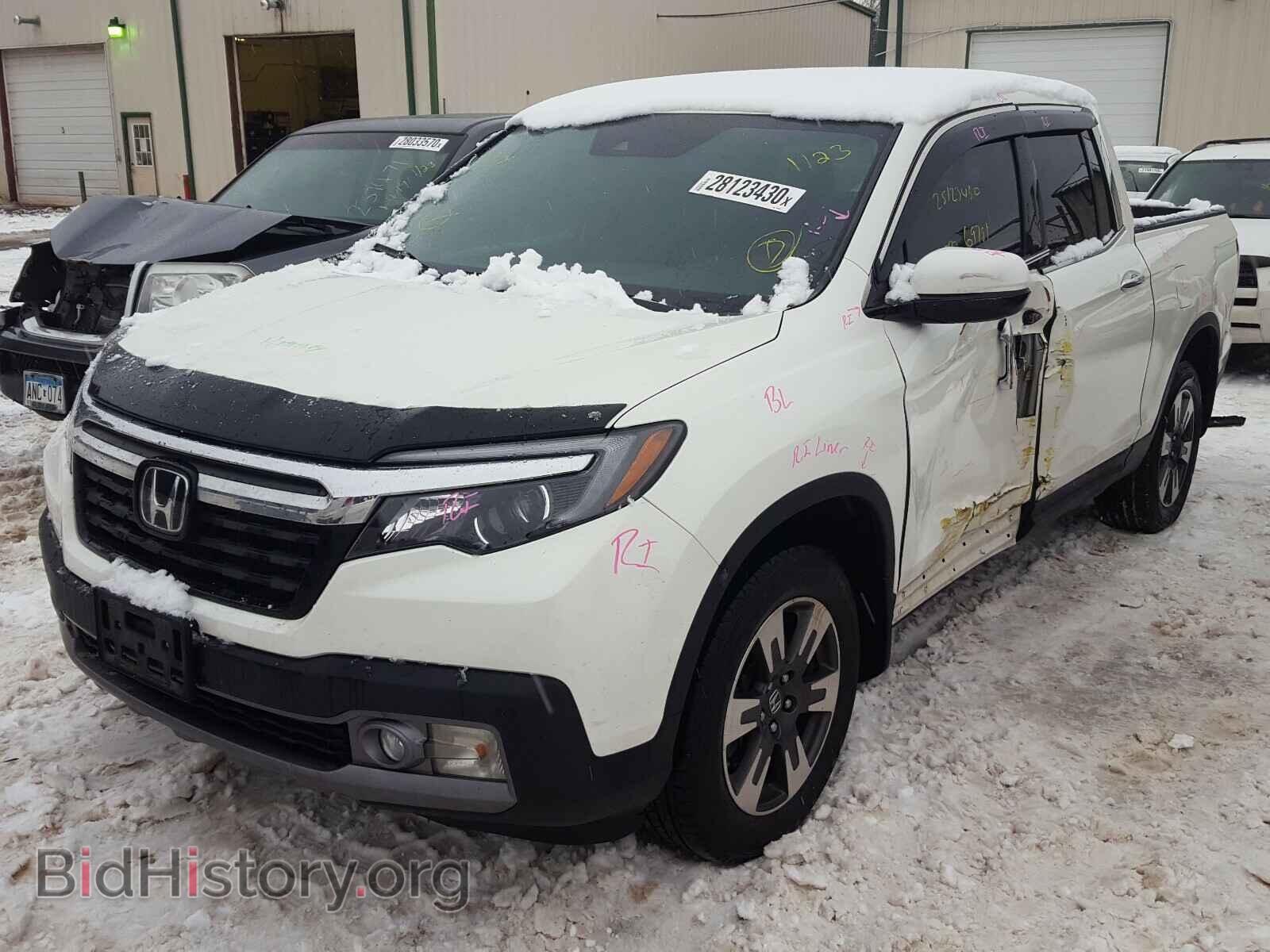 2017 HONDA RIDGELINE - VIN: 5FPYK3F76HB026397 - Фото 2