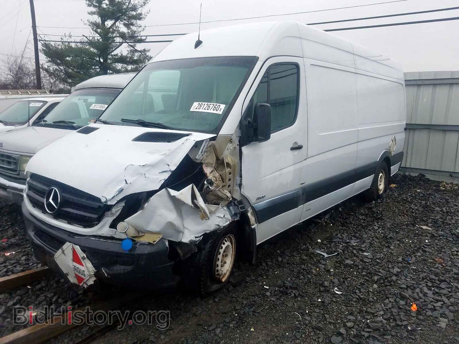 2011 MERCEDES-BENZ SPRINTER - VIN: WD3PE8CBXB5573600 - Фото 2