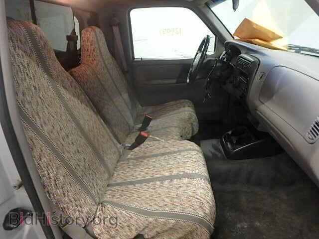 2002 MAZDA B2300 - VIN: 4F4YR12D02TM07498 - Фото 5