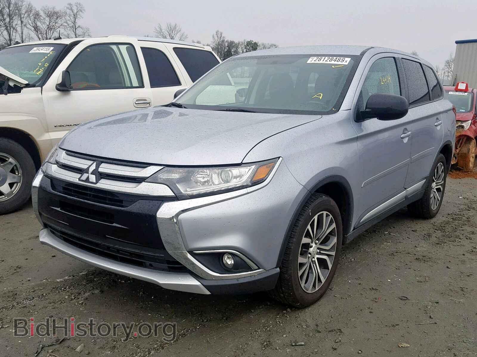 2017 MITSUBISHI OUTLANDER - VIN: JA4AD2A33HZ063561 - Фото 2