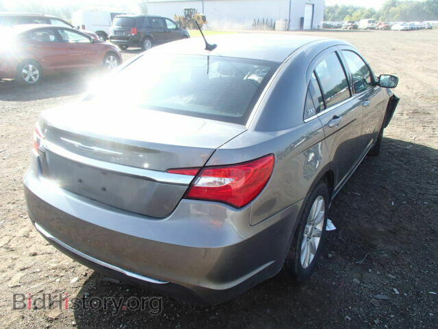 2013 CHRYSLER 200 - VIN: 1C3CCBBB9DN624438 - Фото 4