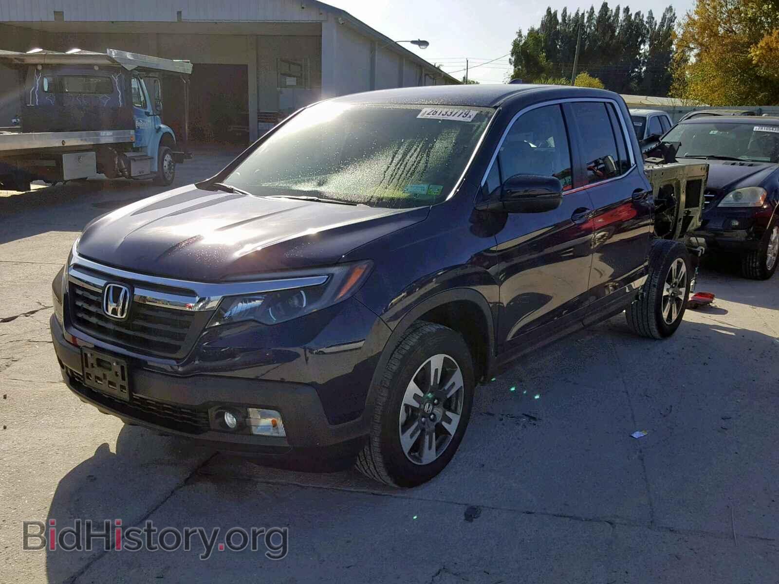 2017 HONDA RIDGELINE - VIN: 5FPYK3F57HB028352 - Фото 2