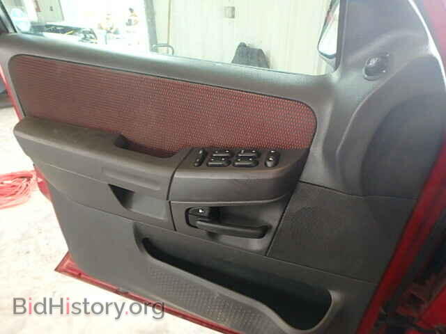 2005 FORD EXPLORER - VIN: 1FMZU73K05UA54556 - Фото 9