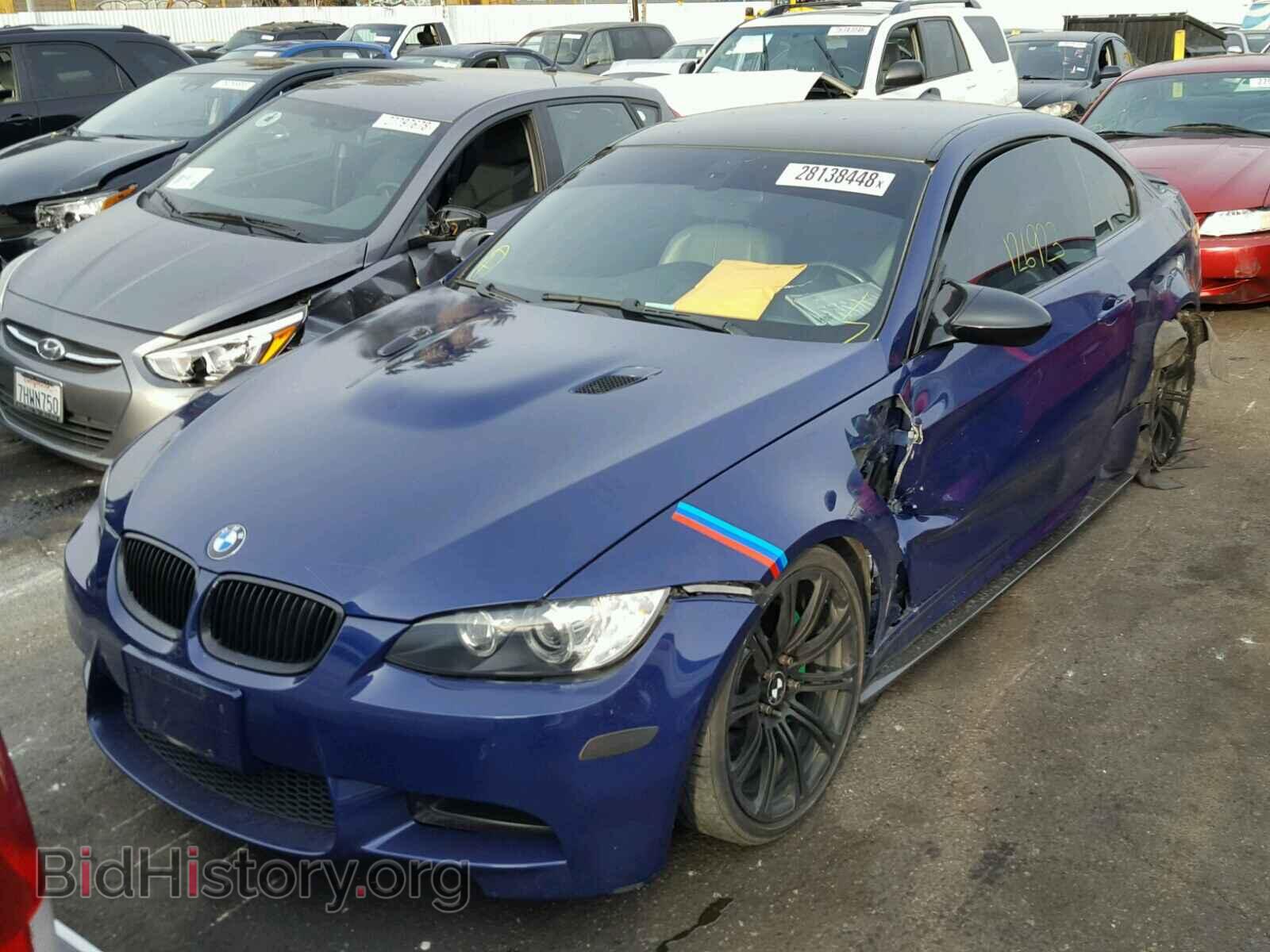 2009 BMW M3 - VIN: WBSWD93559PY43523 - Фото 2