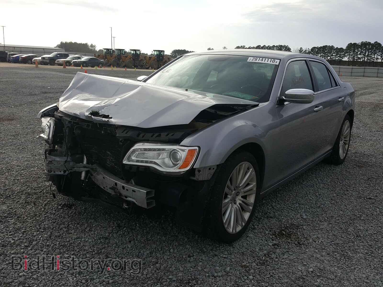 2014 CHRYSLER 300 - VIN: 2C3CCAEG3EH120138 - Фото 2