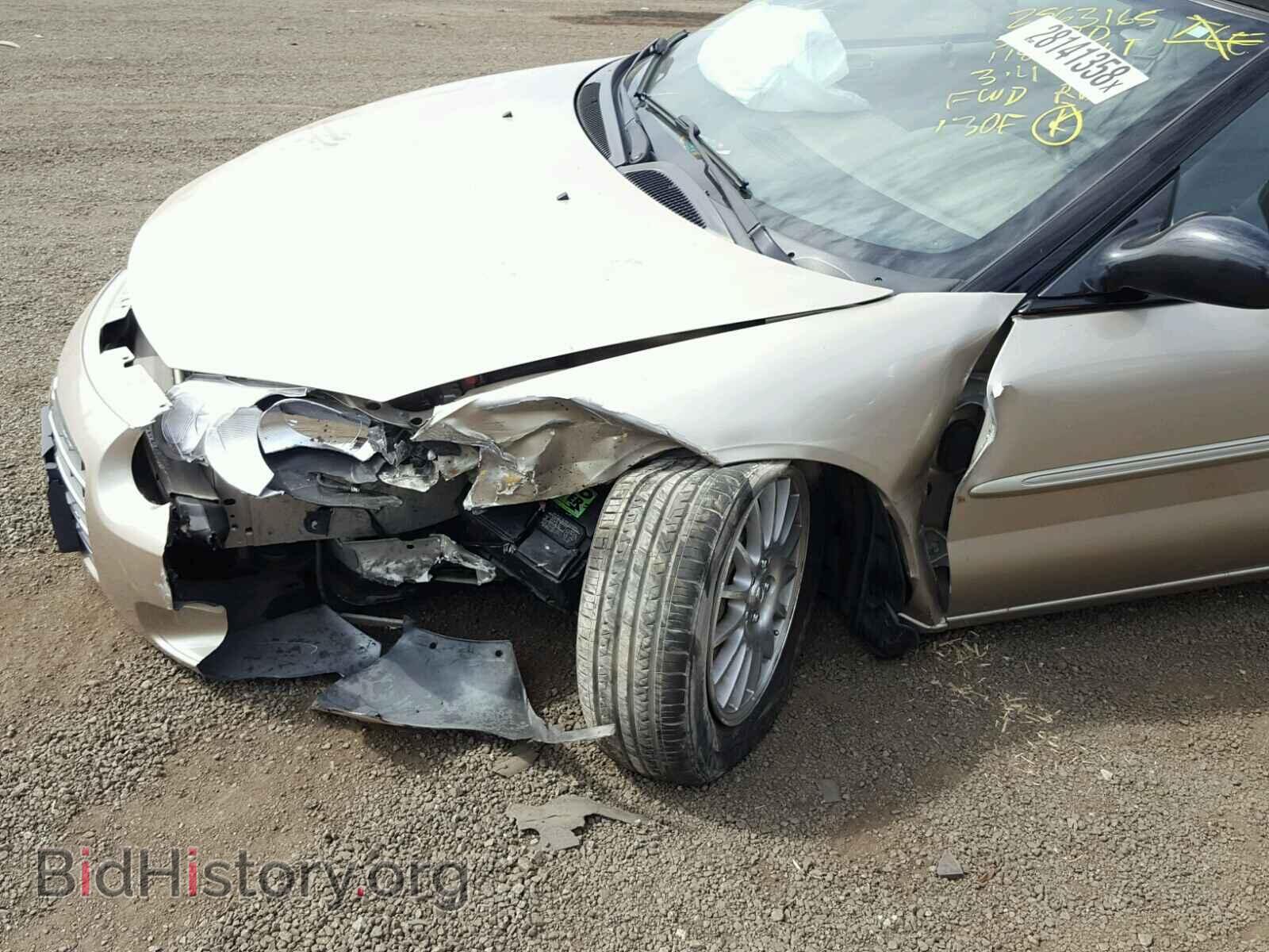2005 CHRYSLER SEBRING - VIN: 1C3EL55R35N705357 - Фото 9