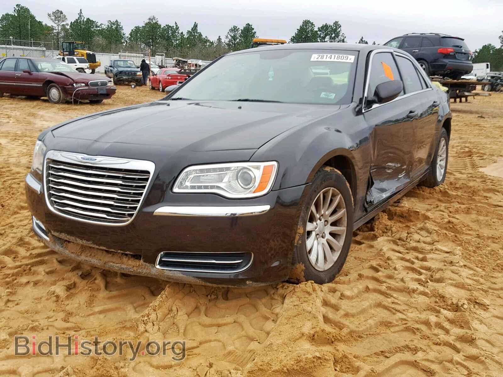 2012 CHRYSLER 300 - VIN: 2C3CCAAGXCH225083 - Фото 2